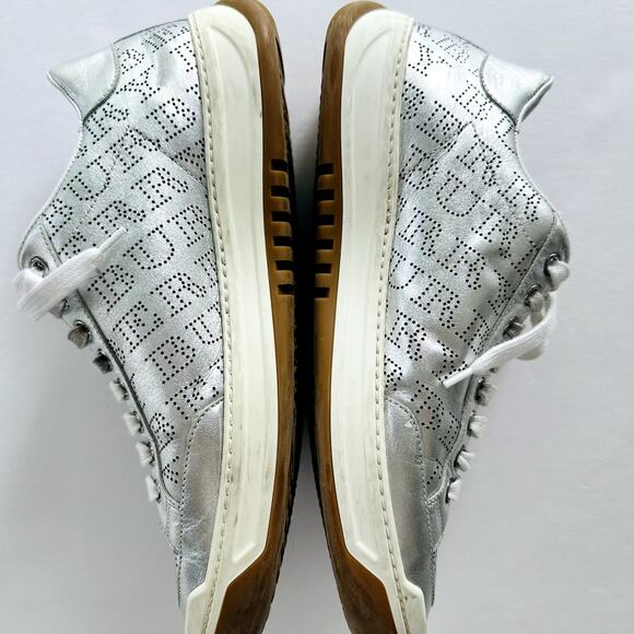 Burberry Silver Sneaker Size 40 Fashion Trainer Perforated Logo Rubber Soles - Picture 5 of 11
